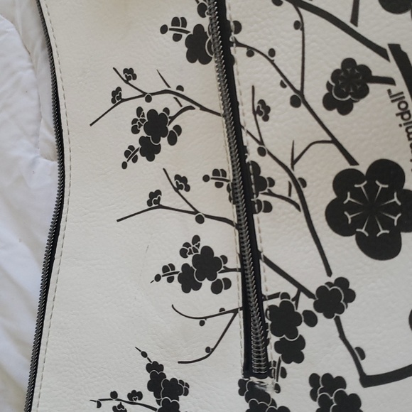 KIMMIDOLL PURSE - Picture 2 of 15